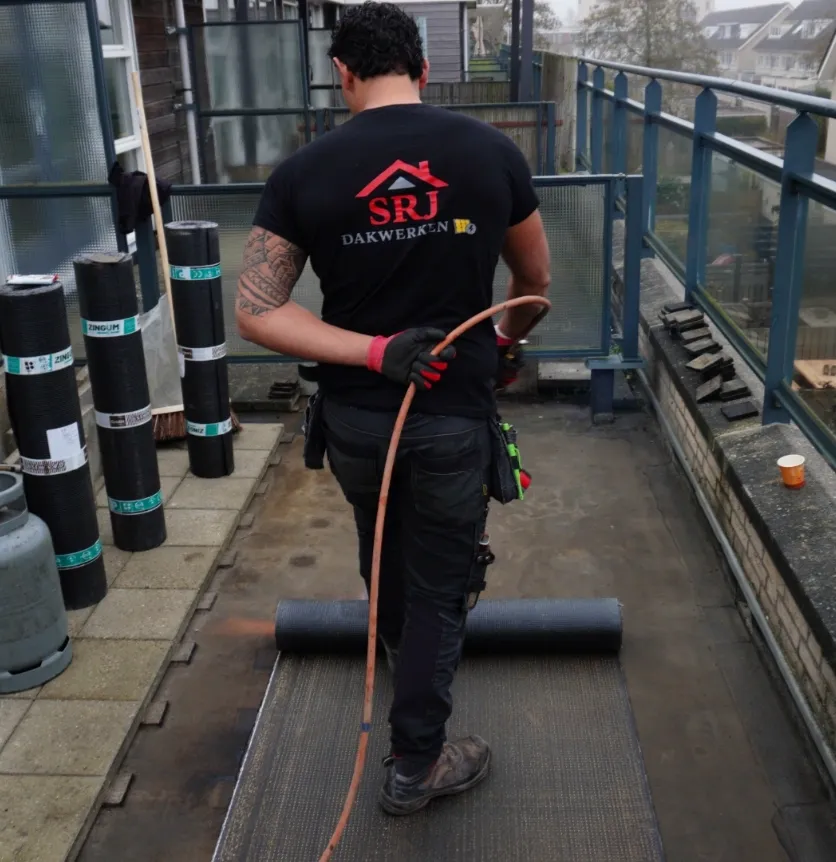 Balkon dak renovatie met bitumen